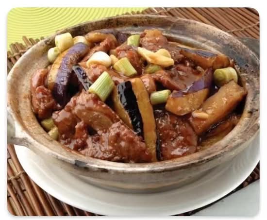 Braised Beef Brisket and Eggplant牛腩茄子煲